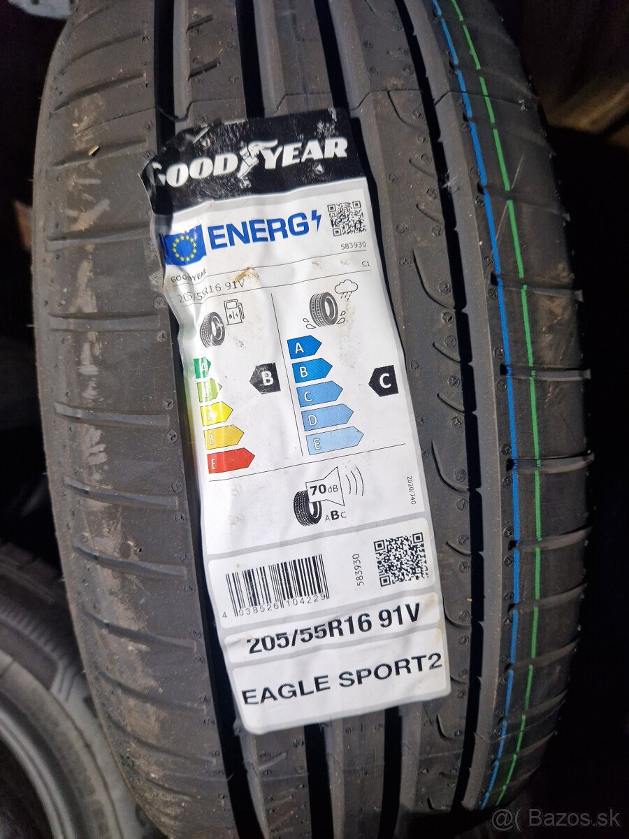 Goodyear 205/55 R16 Letne