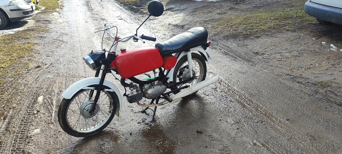 Predám Jawa mustang