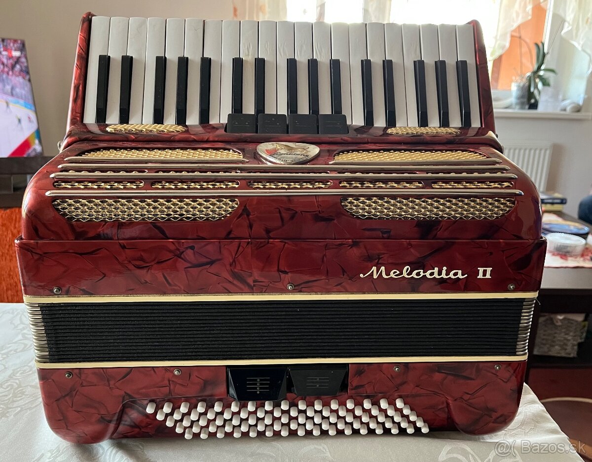 Klávesová harmonika Melódia Ii