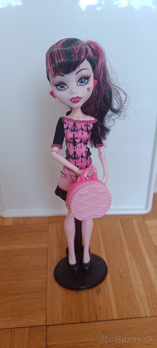 Monster High Draculaura Scaris: City of Frights