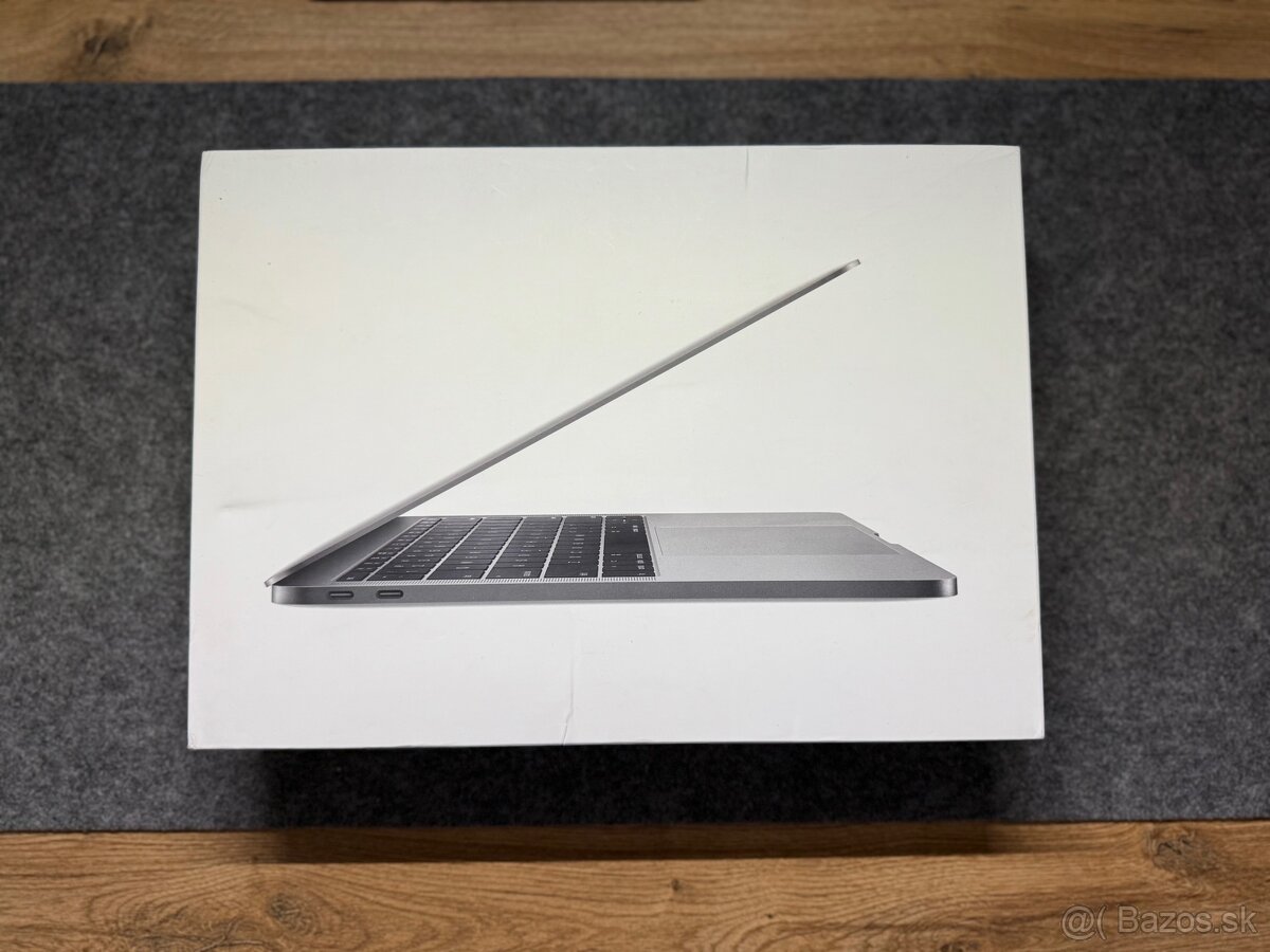 MacBook Pro 13” (2017) – 256GB, Space Gray – Nová batéria