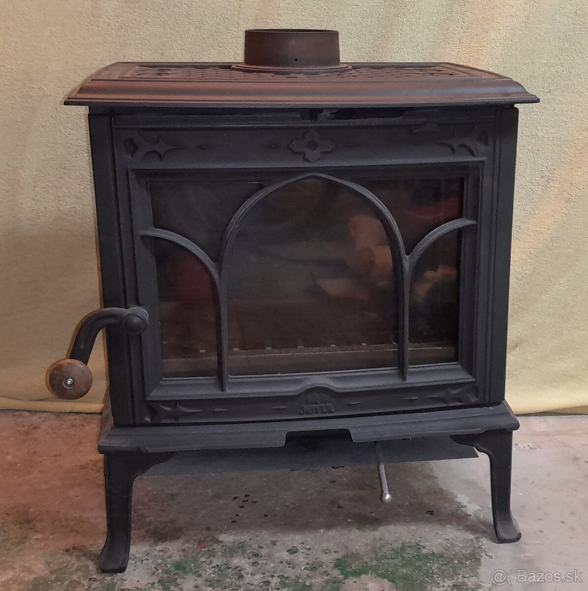 Krbové liatinové kachle Jotul F100 BP
