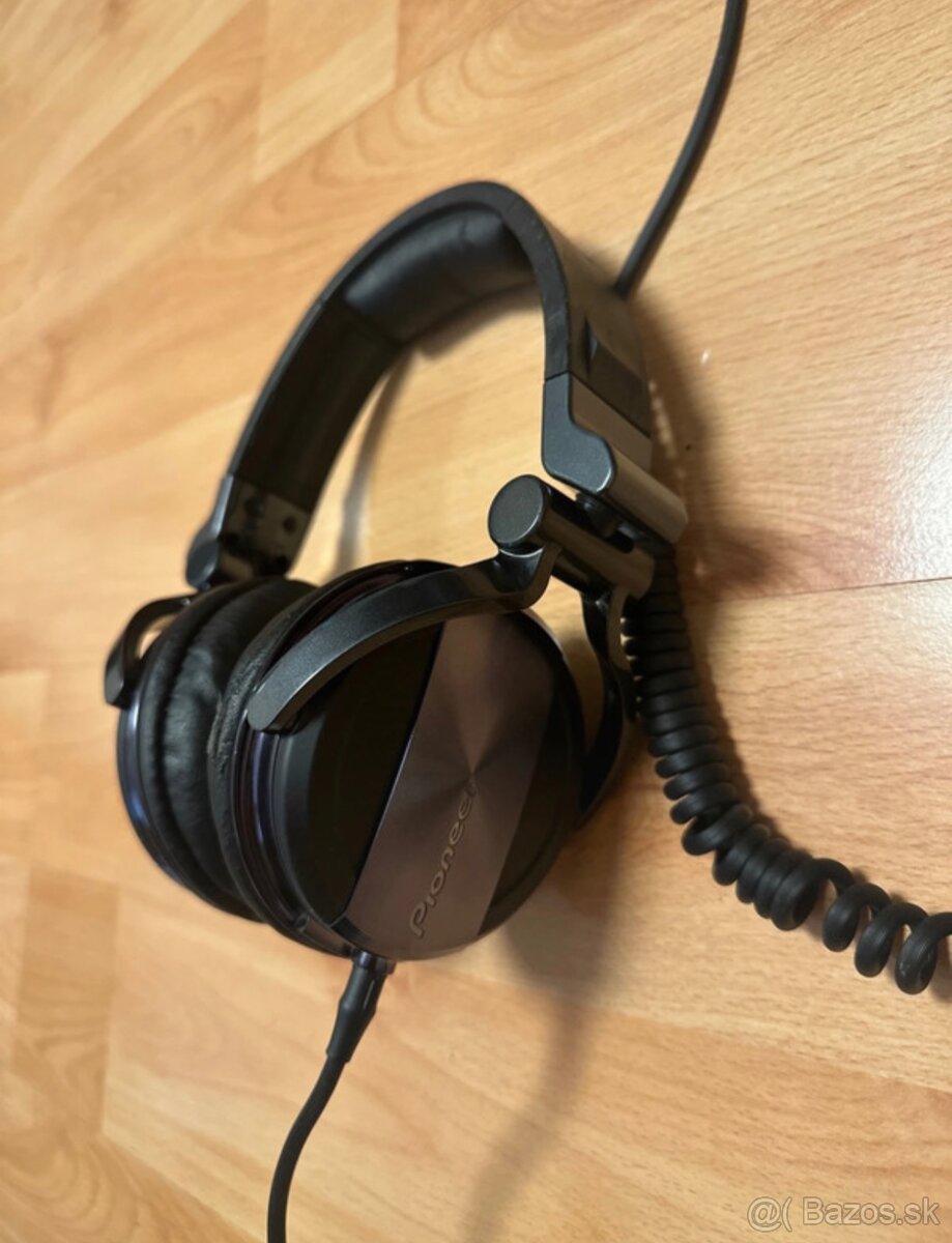 Pioneer HDJ1500