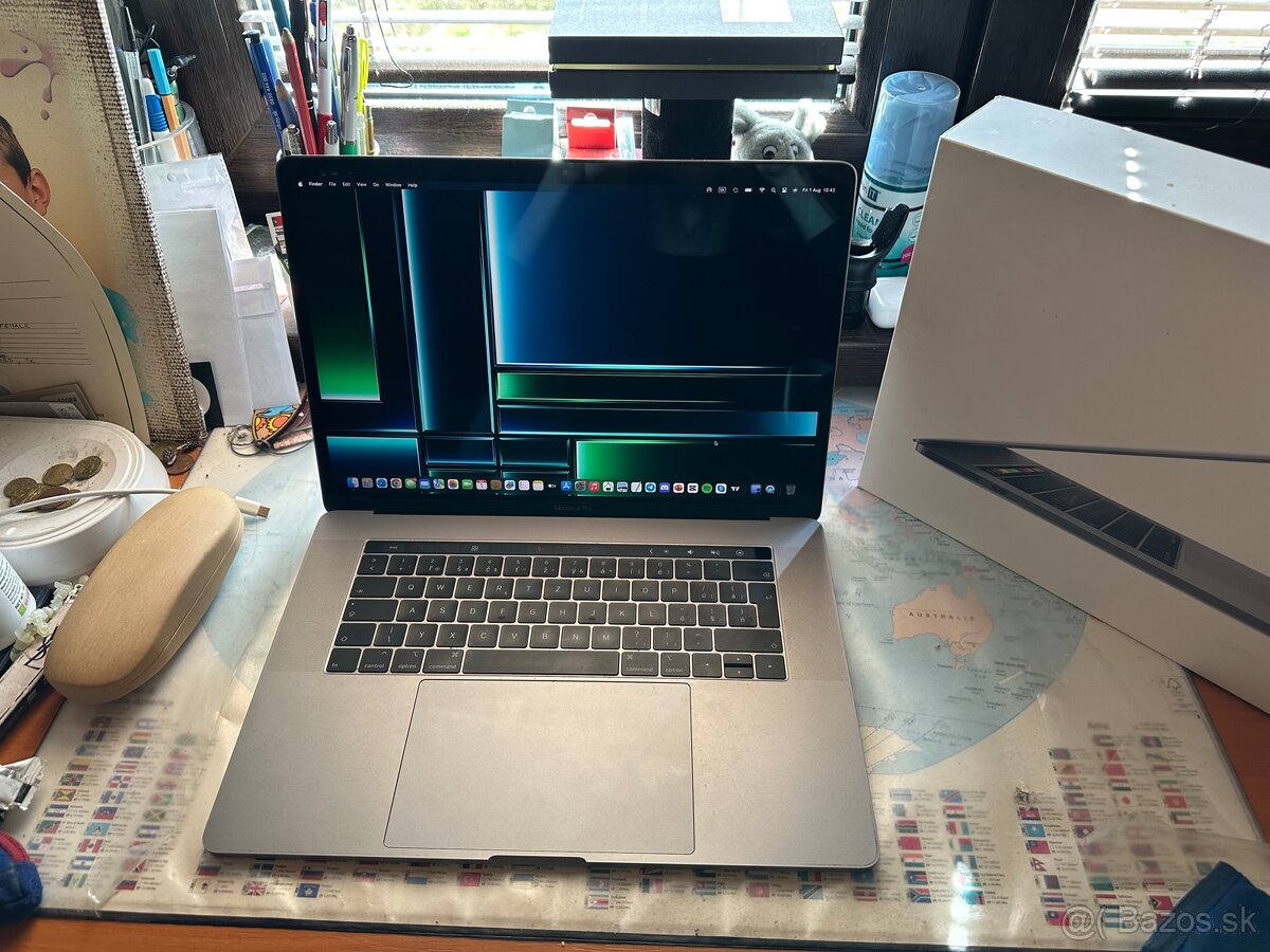 Macbook Pro 2018 32GB RAM touchbar