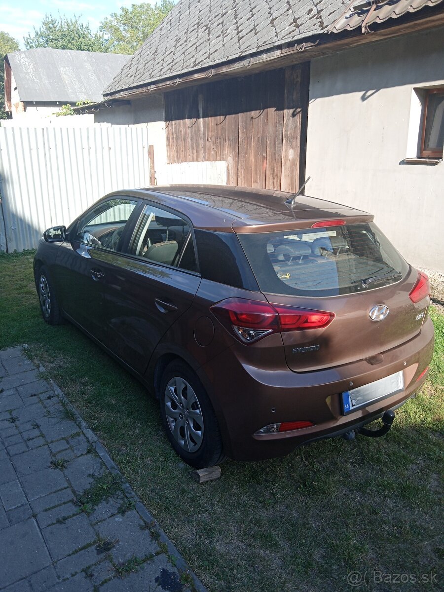 Hyundai i20