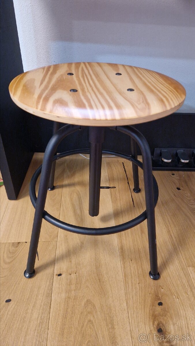 Ikea Kullaberg stolicka vyskovo nastavitelna