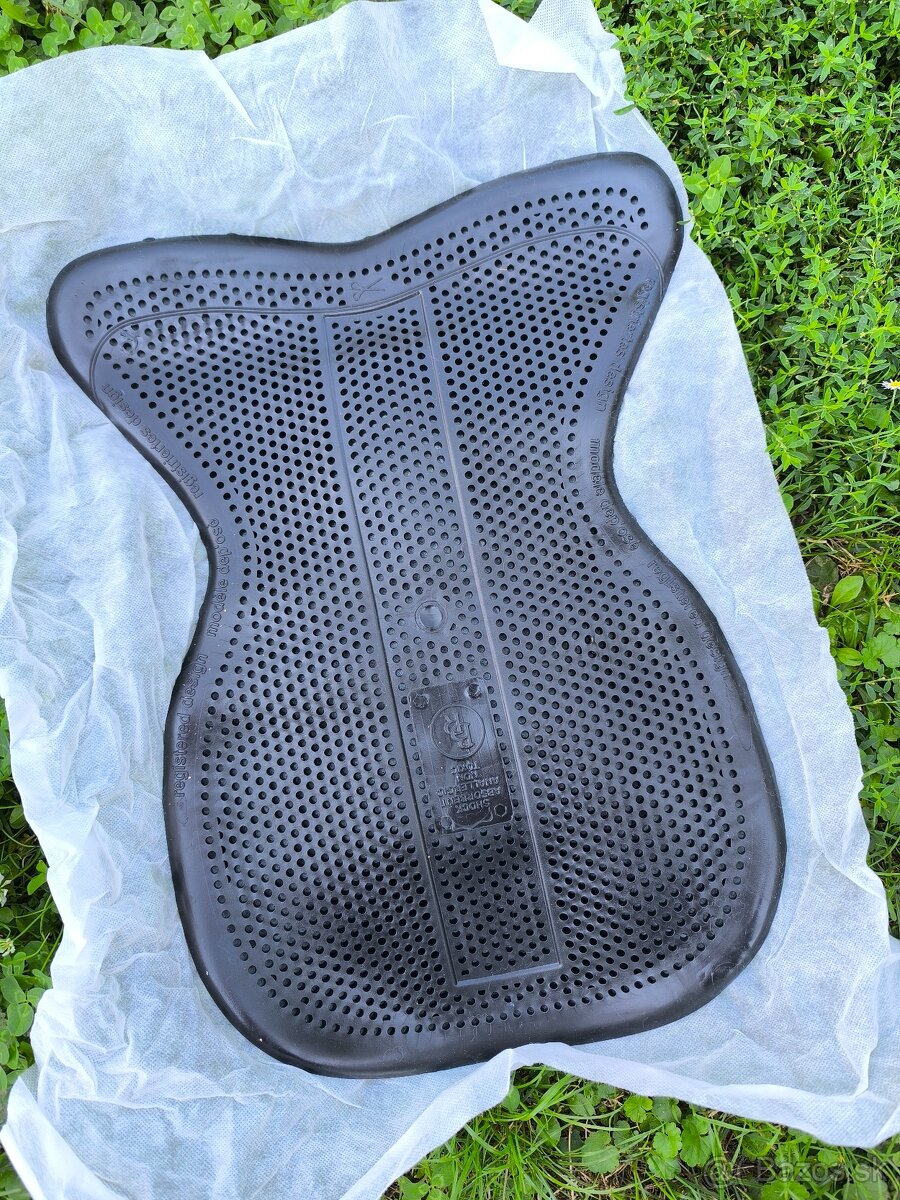 Gelova tlmiaca podložka