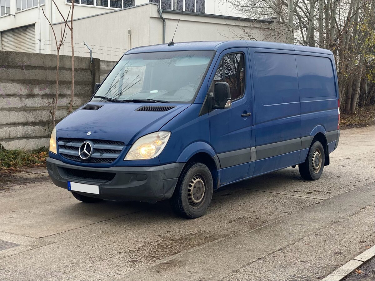 Predam vymením Mercedes Sprinter 311 CDI