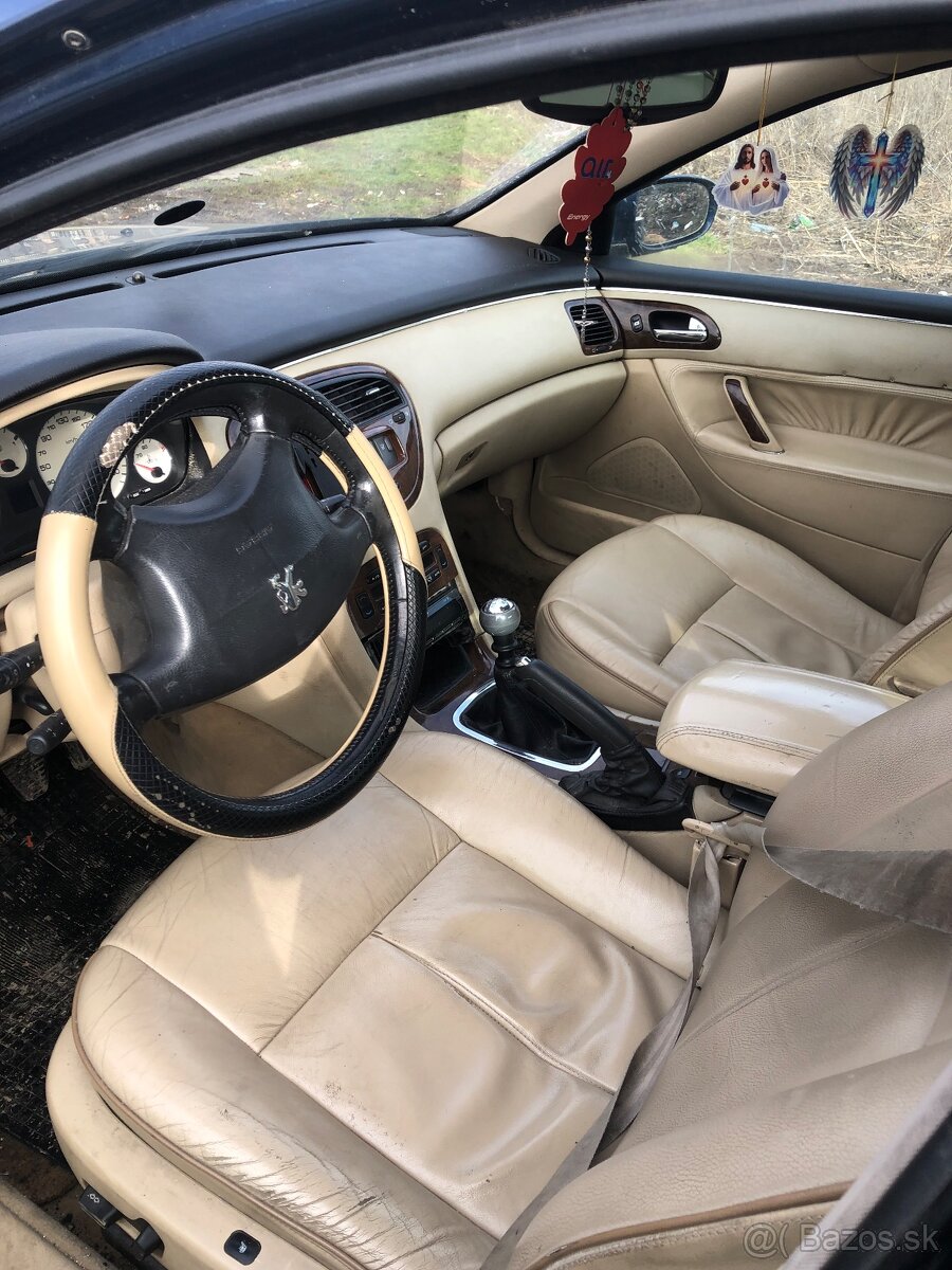 Predám peugeot 607