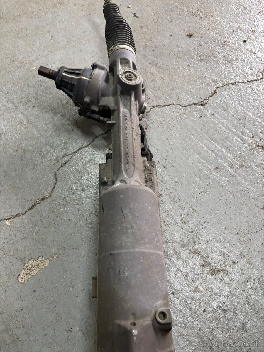 Audi Q7 4M servoriadenie