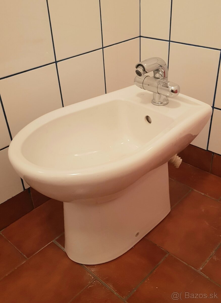 Bidet s bateriou na predaj