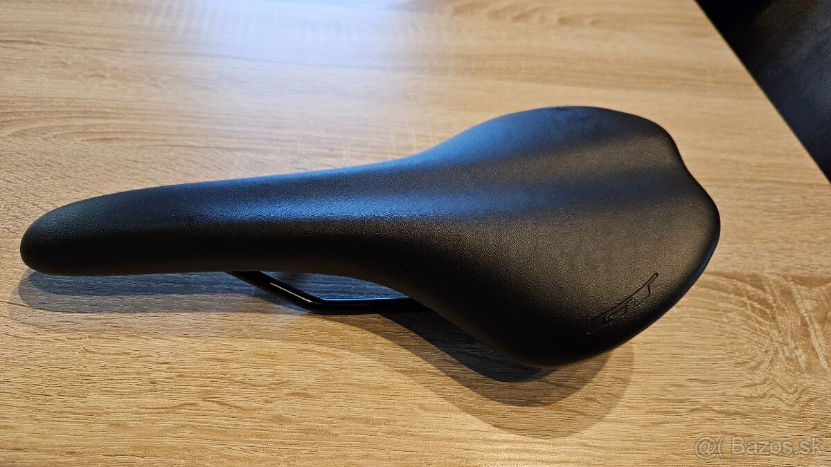 Predám nové sedlo na gravel GT Grade
