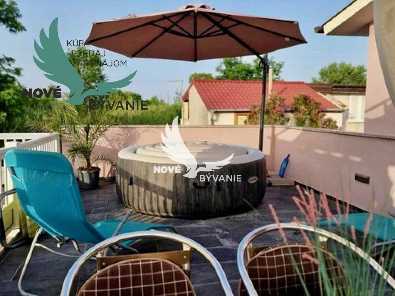 Krásny dom 2x apartmán v Chorvátsku - Privlaka - Sabunike