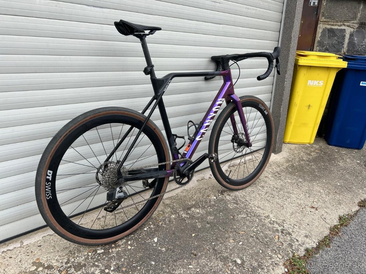 Canyon Inflite CF SL AXS