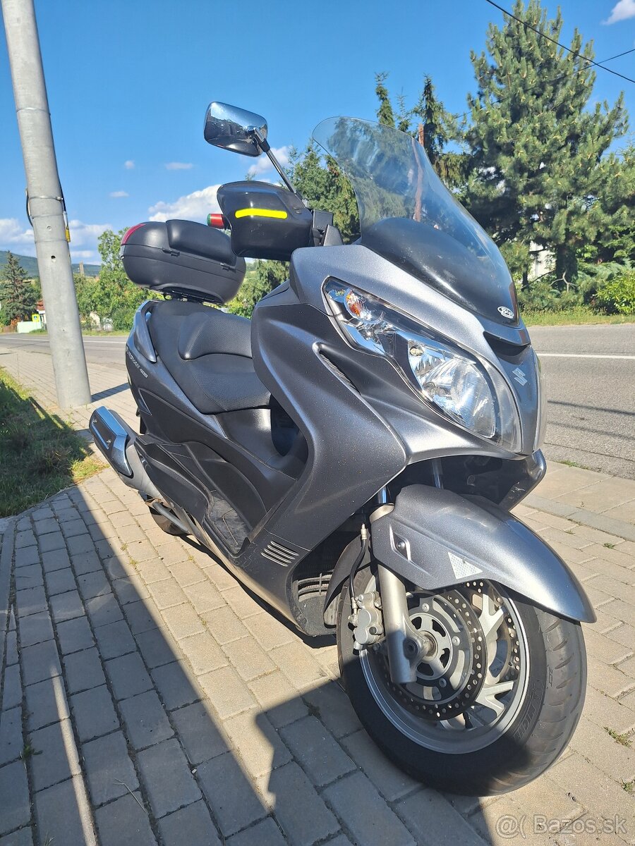 Suzuki burgman