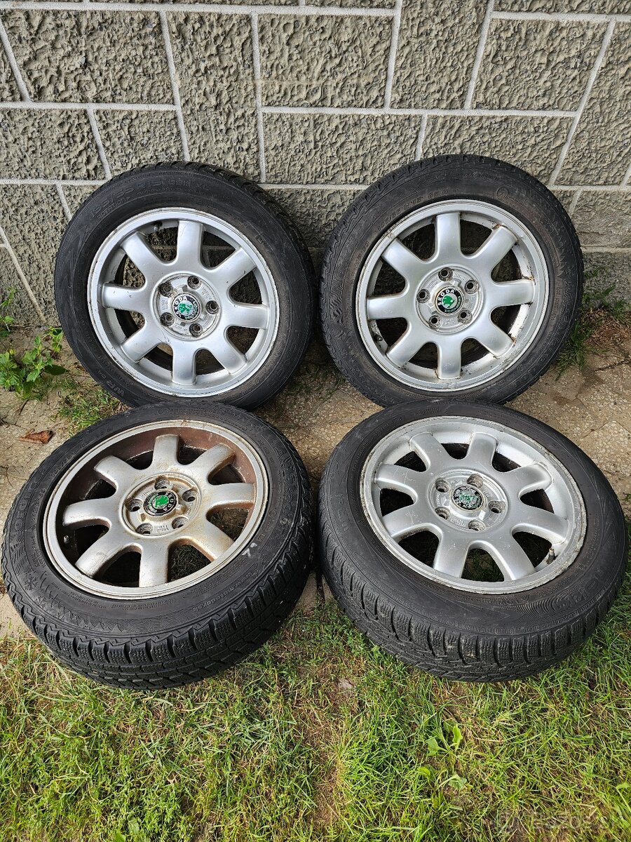 5x112 Elektróny R15, Audi