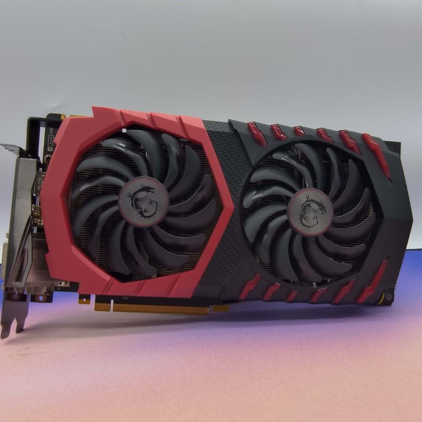 Predám grafickú kartu MSI gtx 1070 Gaming Z 8gb