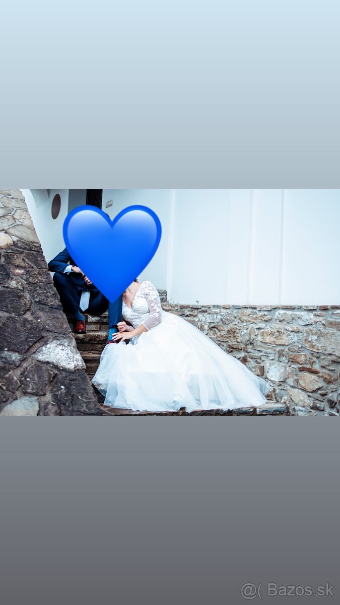 Svadobné šaty s kruhom a závojom