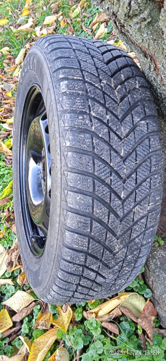 Predám zimné pneumatiky 195/65 r15   5x112