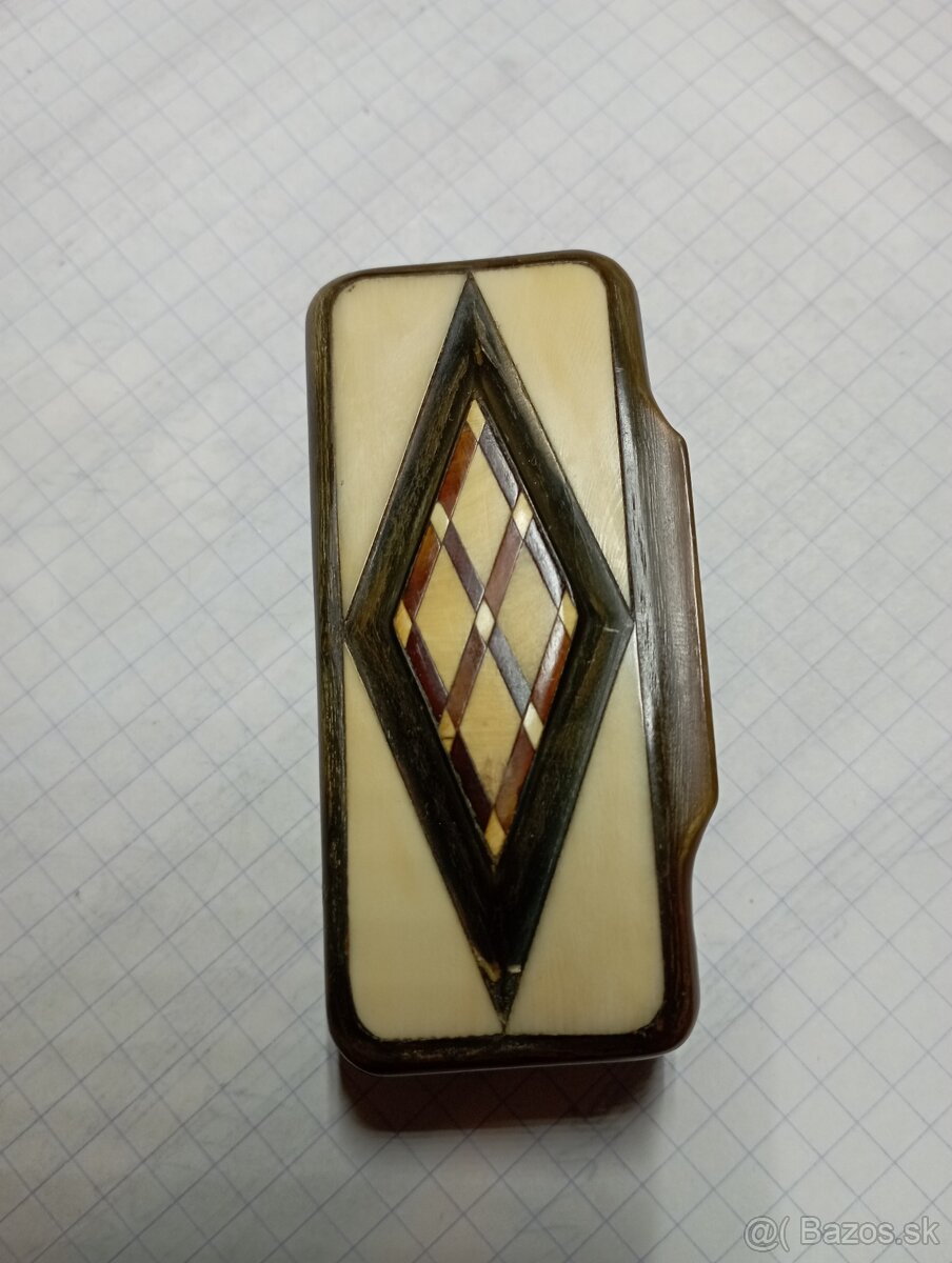 Starožitná Art Deco tabatierka