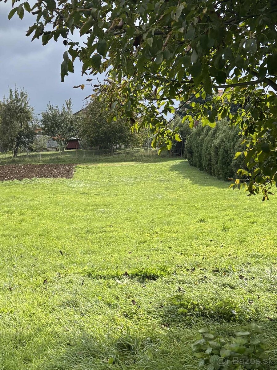 Predáme pekný pozemok na výstavbu RD v Lehote pri Nitre