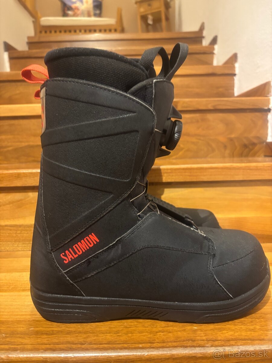 Predám snowboardové topanky Salomon č41