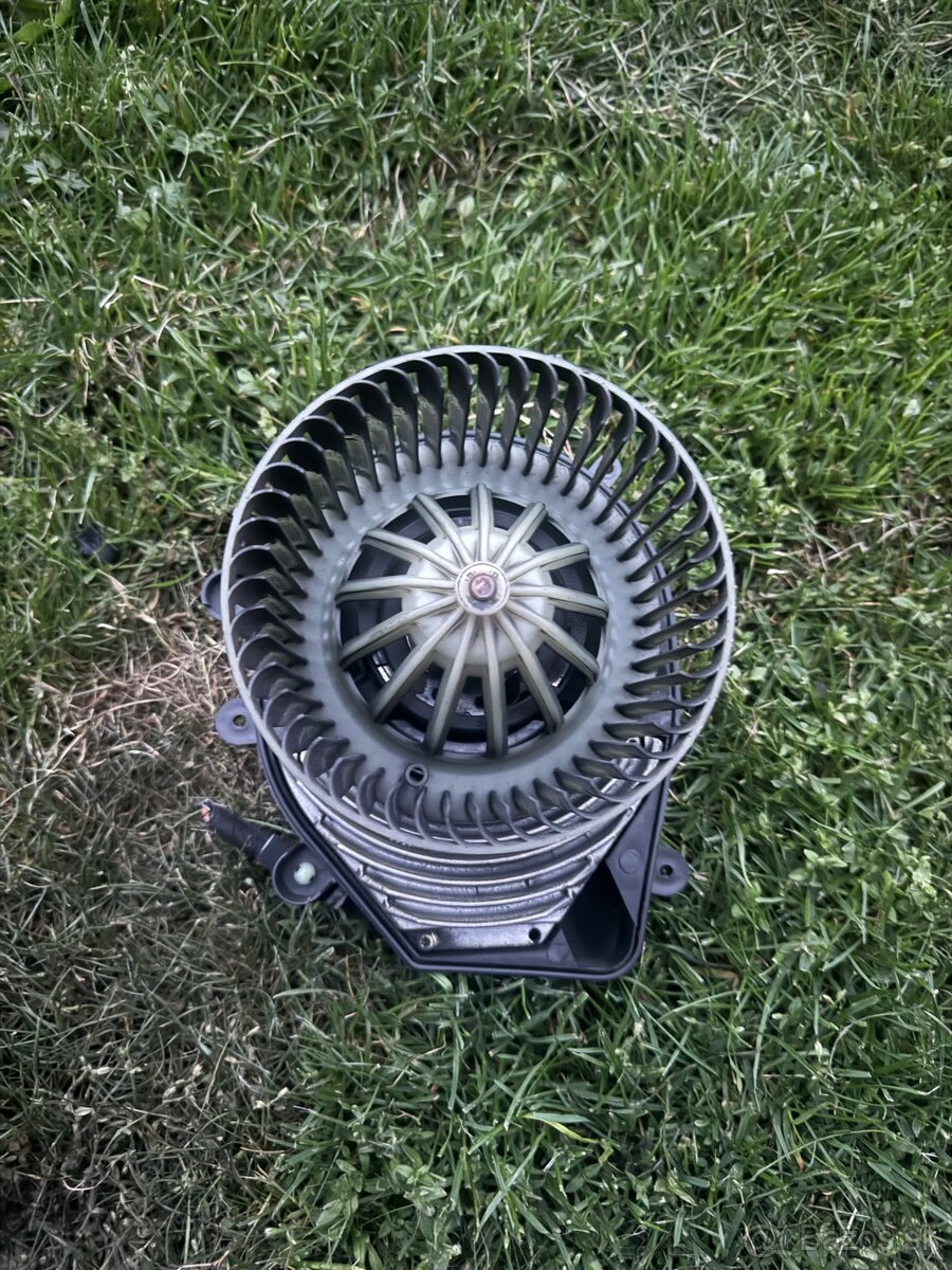 Ventilátor Topenia Audi a4 b5 passat b5