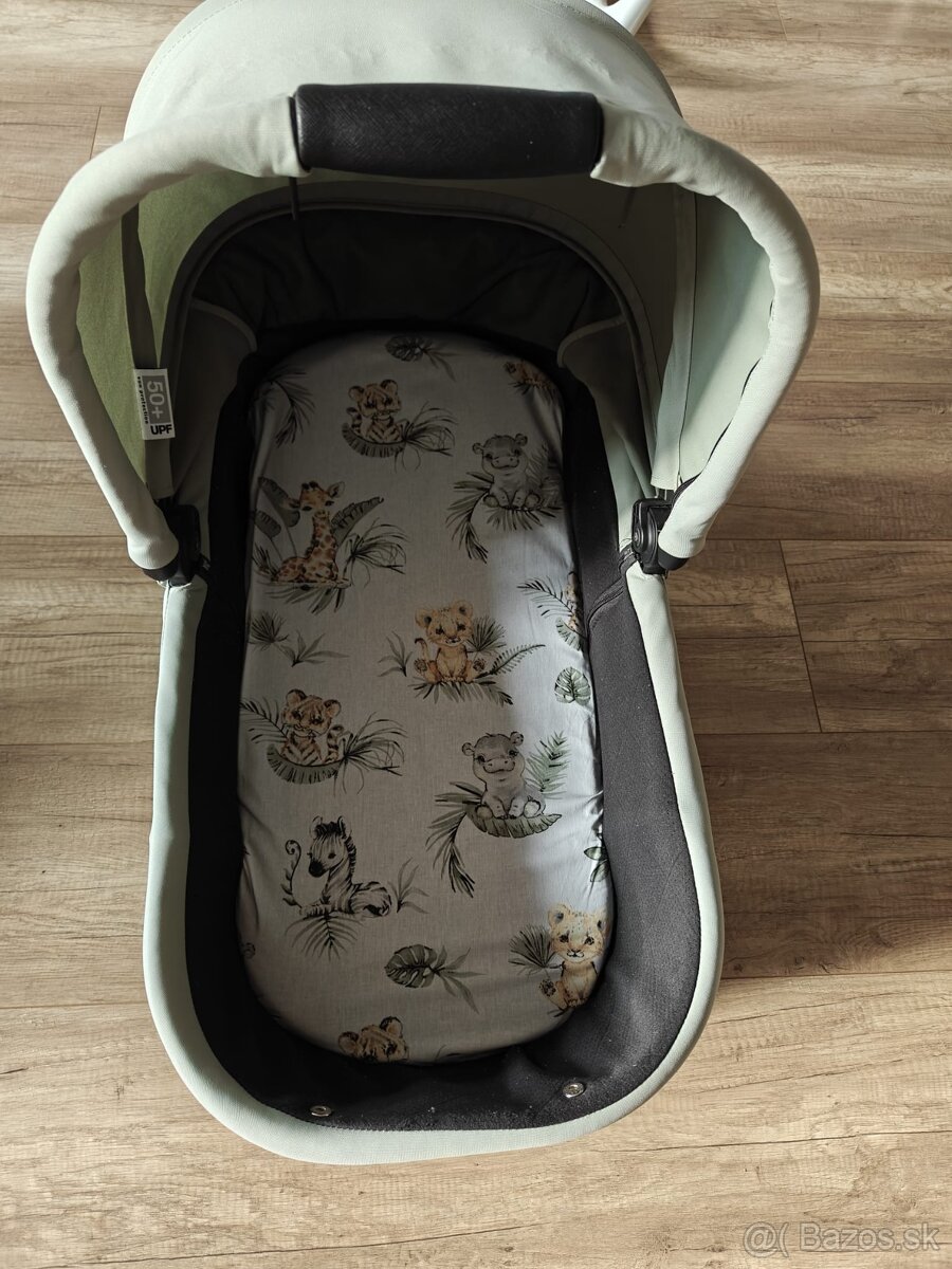 Hlboká vanička na kočík