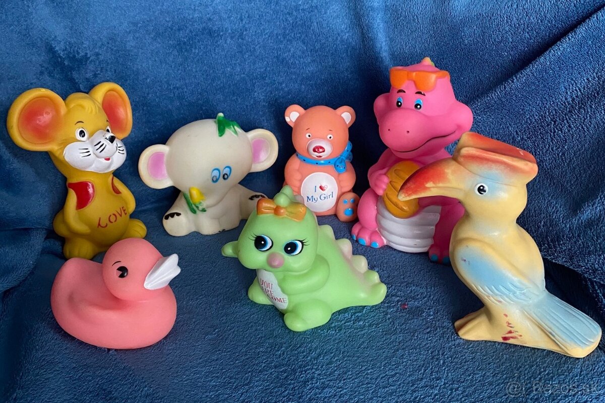 Stare piskacie hracky