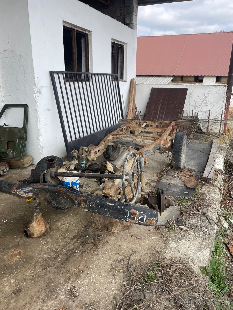 Náhradné diely UAZ