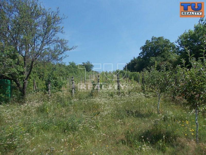 2089M2 STAVEBNÝ POZEMOK RAČA
