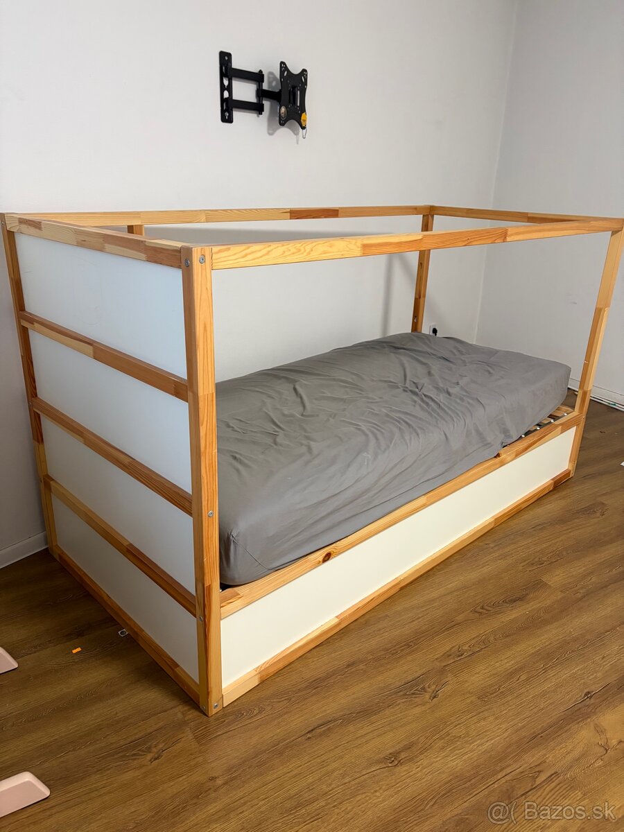 Ikea detska postel 90x200