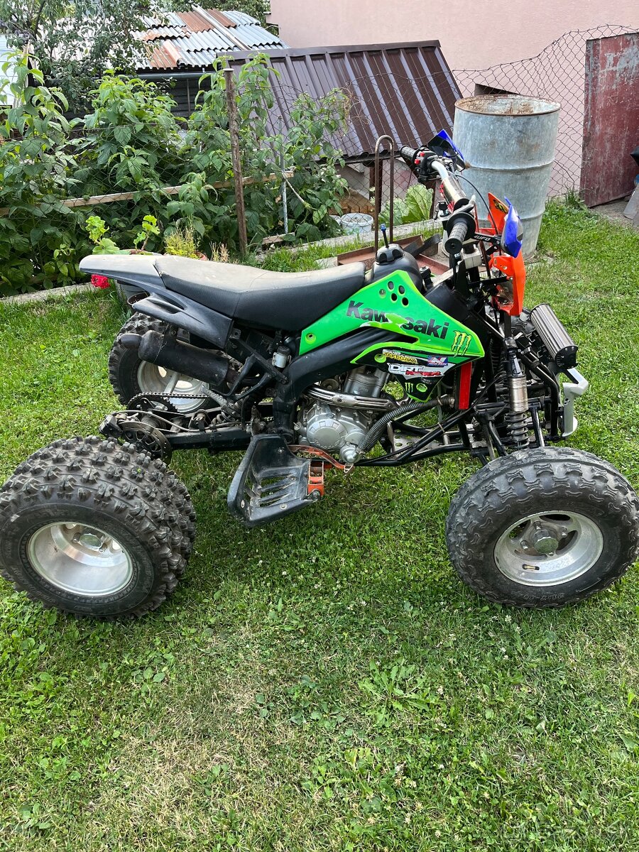 Štvorkolka atv 250