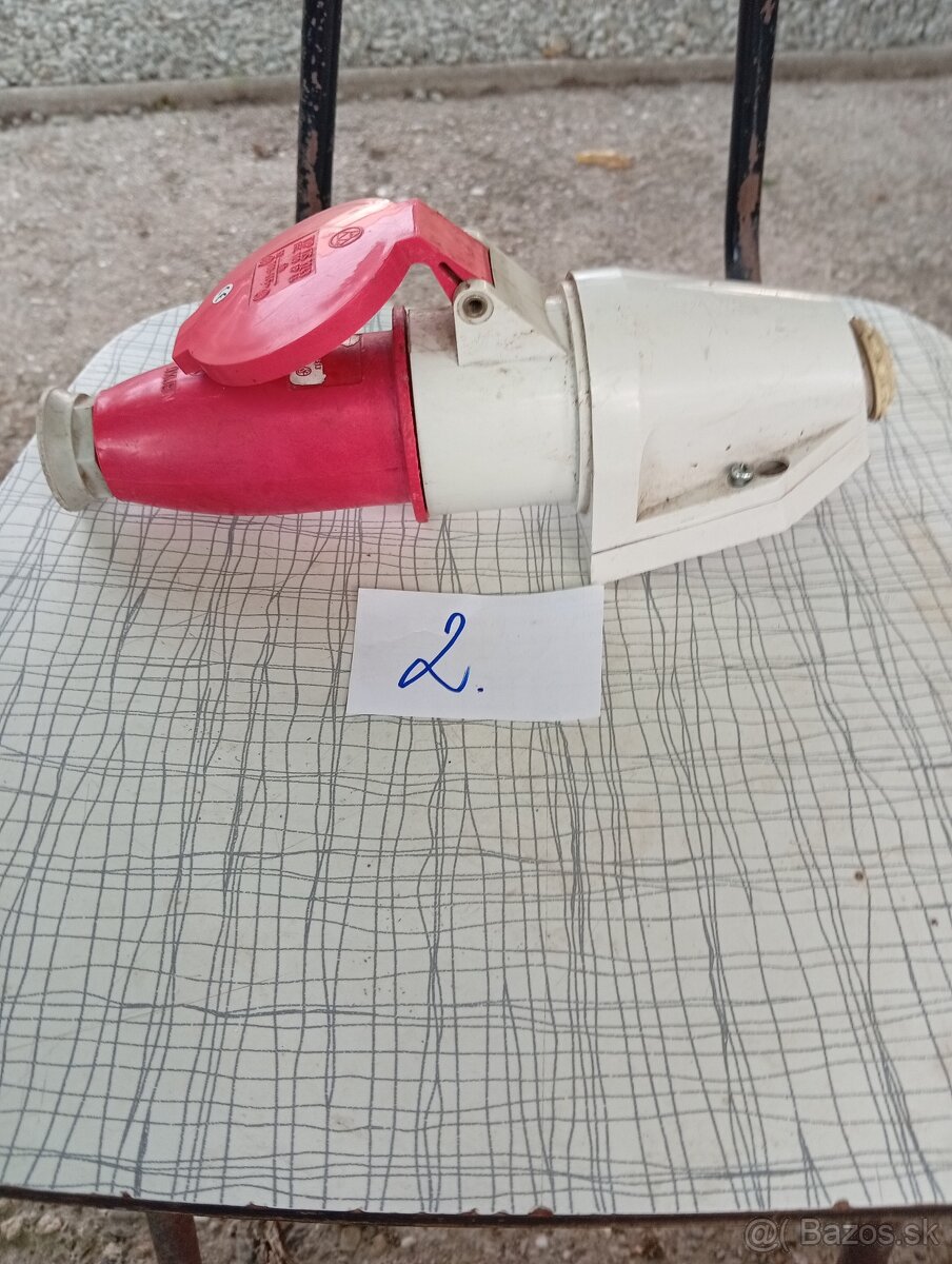 Predám zasuvky na 380/400V