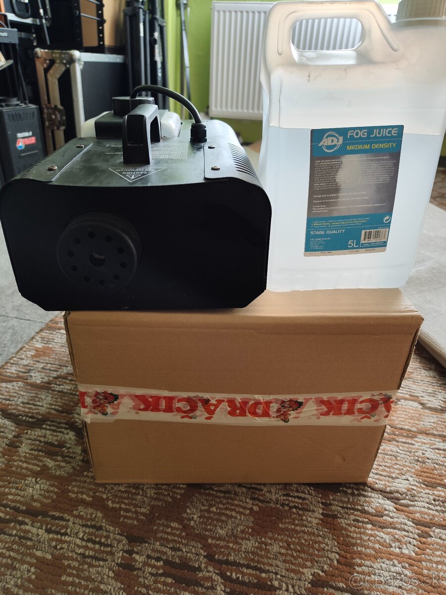 Dymostroj ADJ VF1300