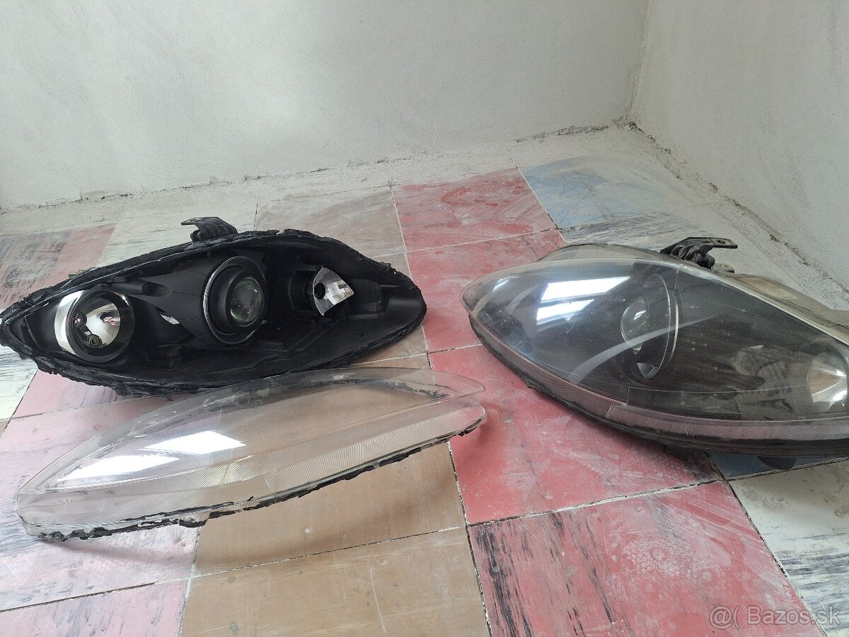 Predne svetla seat leon 2