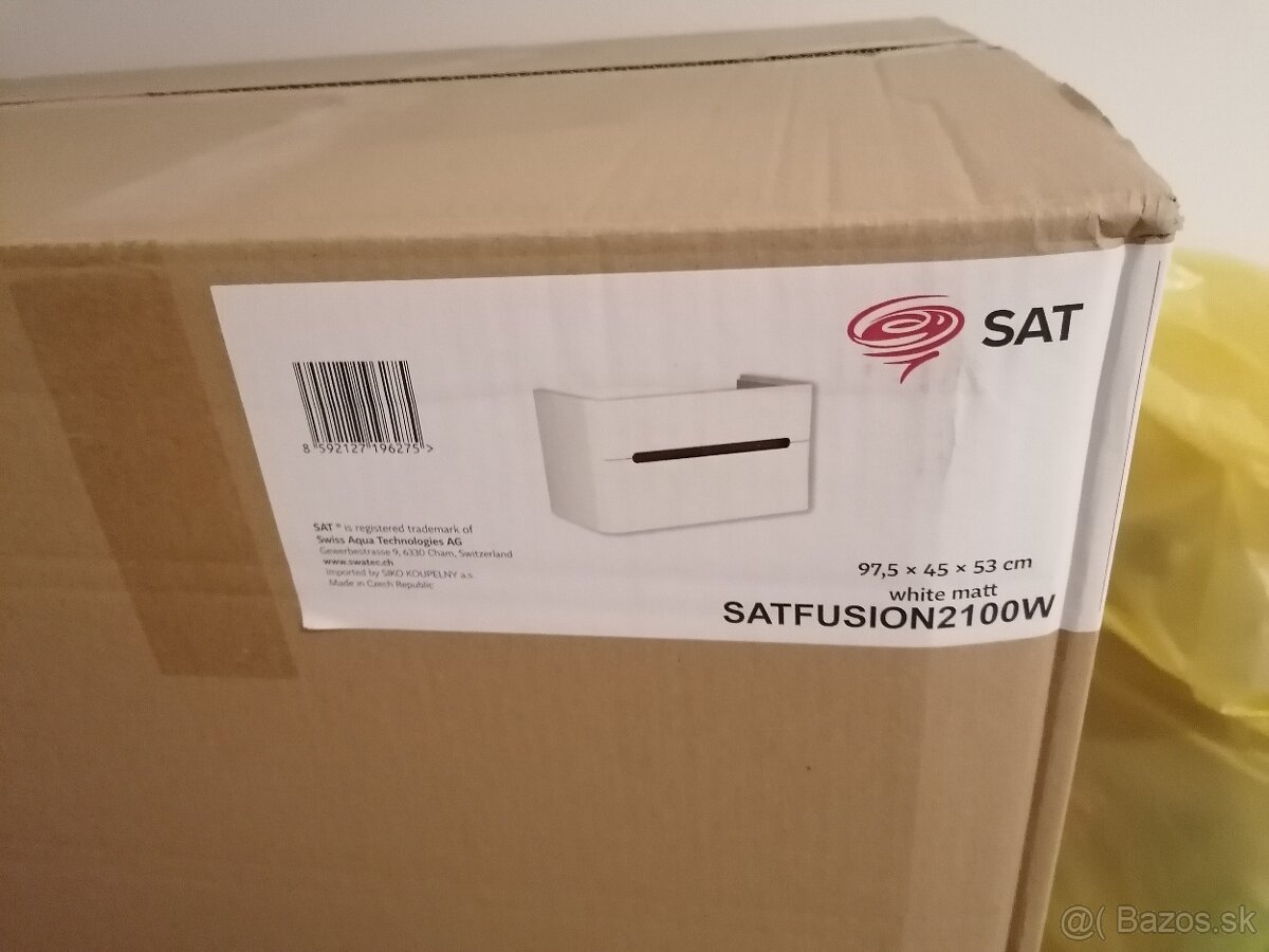 Na predaj kúpeľňová skrinka s umývadlom SATFUSION.