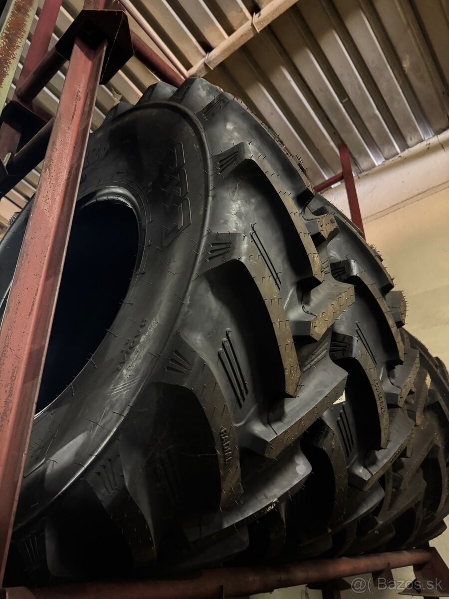 460/85 R26