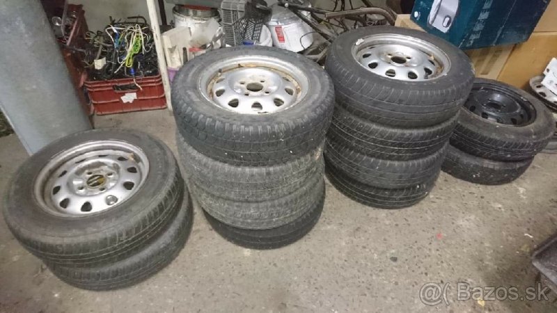 Zimne, letne pneu, plechove disky skoda felicia