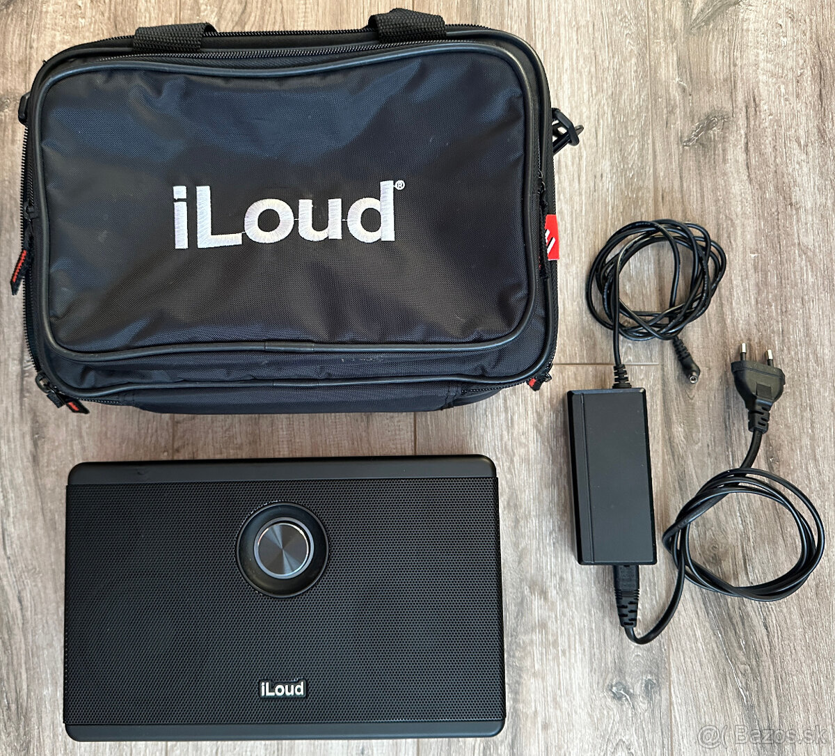 IK Multimedia iLoud