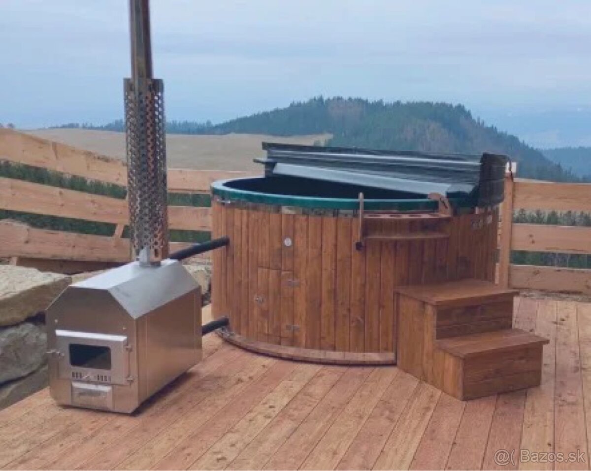 jacuzzi virivka drevená kada
