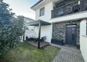 Ponúkam na predaj štvorbytovke 3 izbový byt v Hviezdoslavove