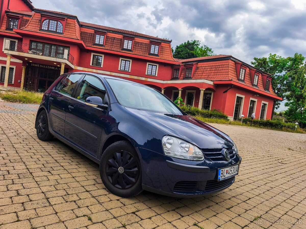 Volkswagen Golf 5 Hatchback 5dv 1.4 66kw len 90tis km