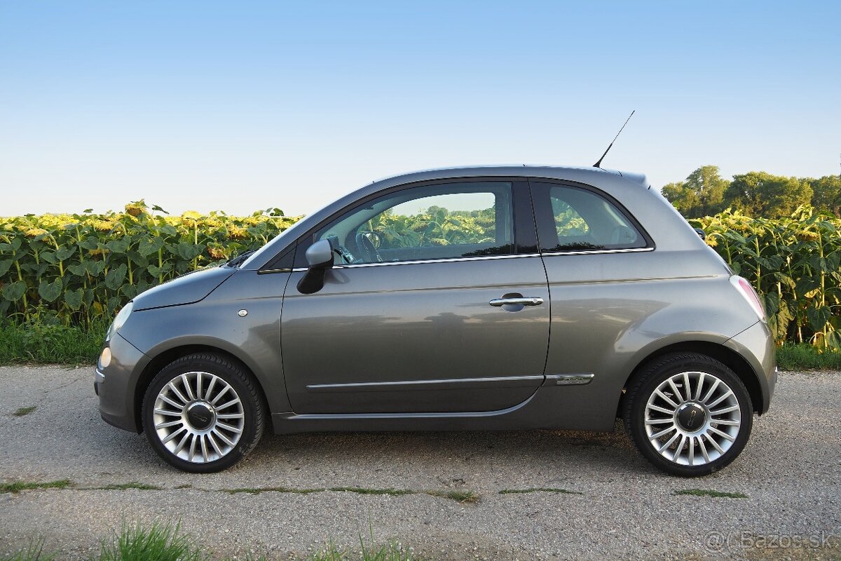 FIAT 500 Rezervované