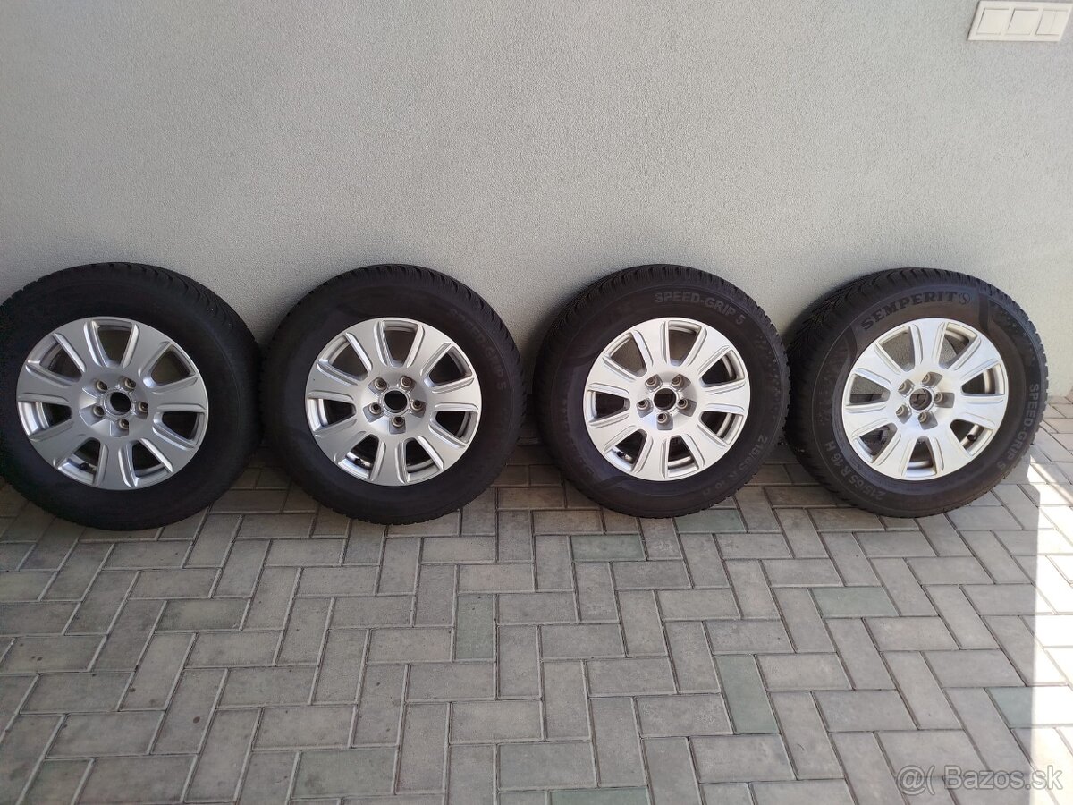 Zimne pneumatiky 215/65 R16 , hlinikove disky