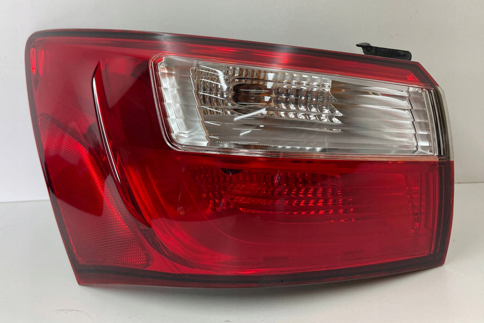 Kia Rio III 2011- ľavé zadné svetlo sedan +