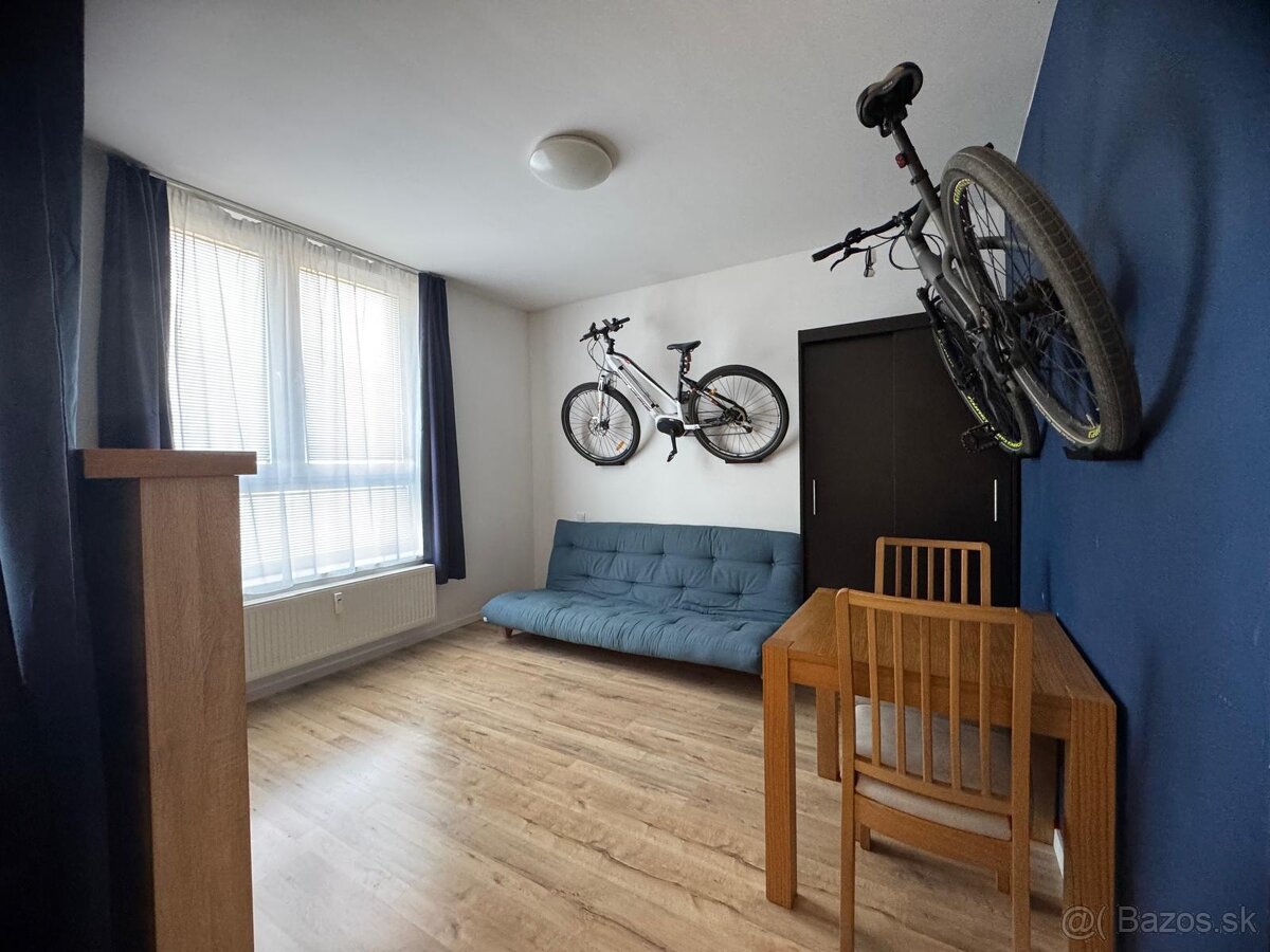 Predám 1 izbový apartmán