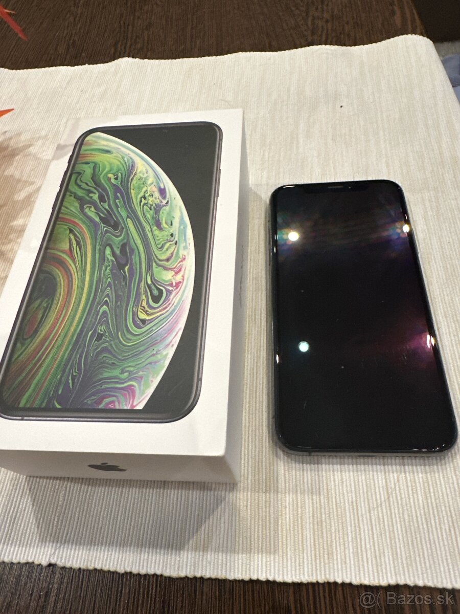 iPhone XS 64 GB