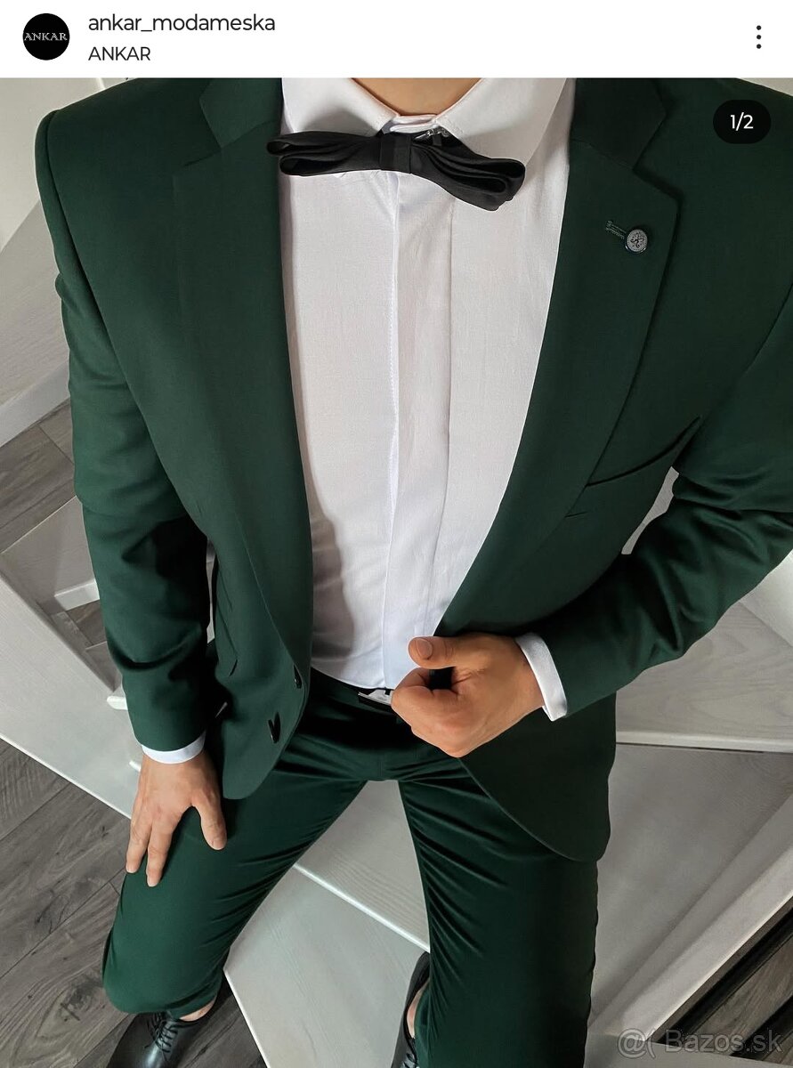 Pánsky tmavozelený oblek svadobný