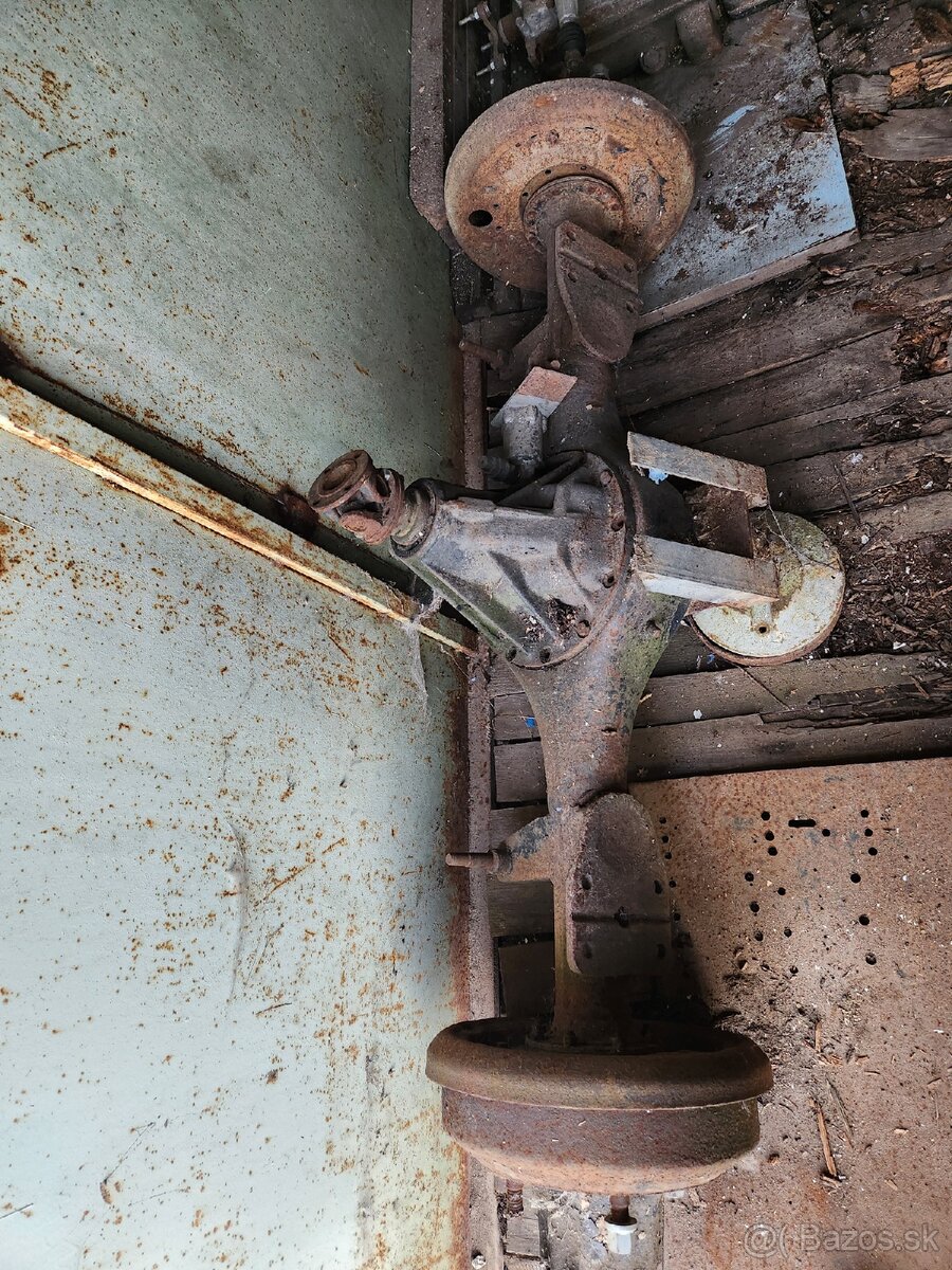 Diely na malotraktor